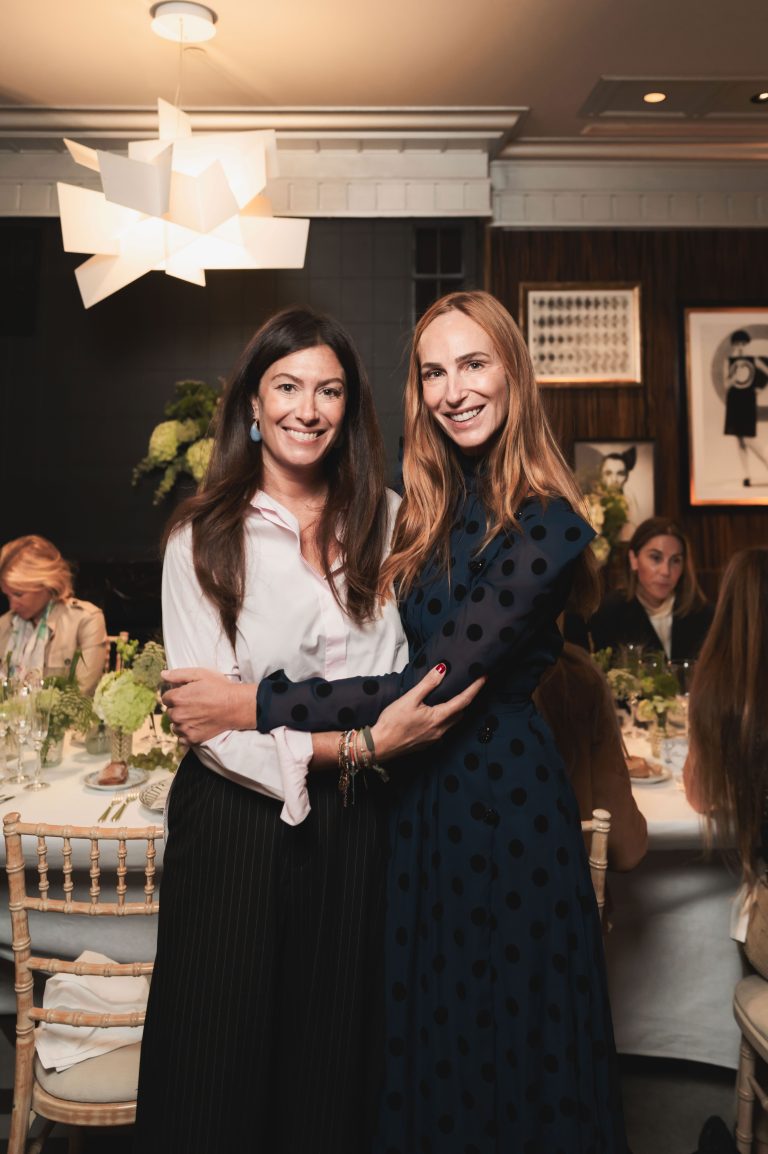  - Cordelia de Castellane signe une nouvelle collection d’uniformes pour Sofitel