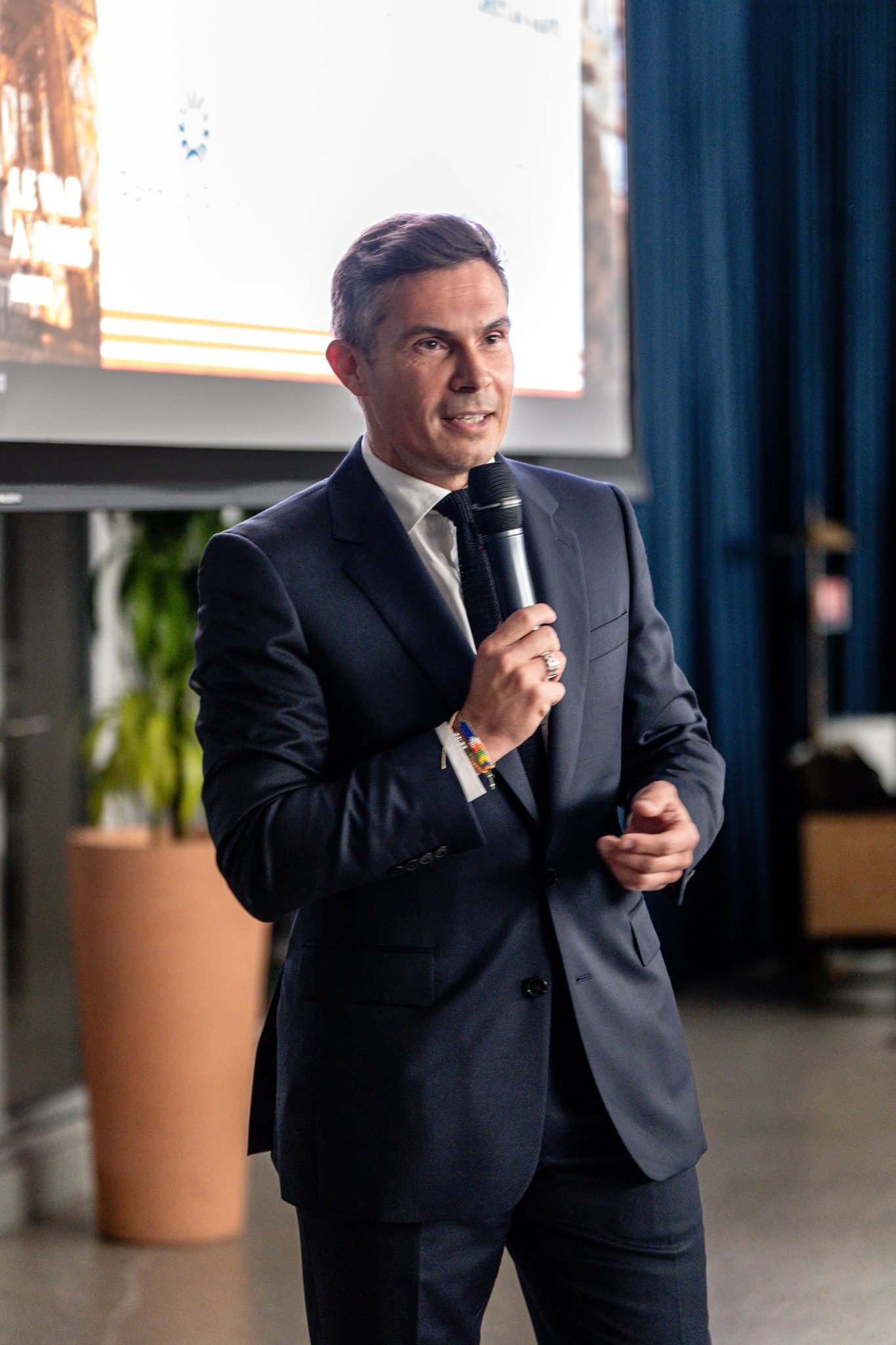  - Lancement officiel du club « LE VAR À PARIS » : le Var s’invite au cœur de la capitale