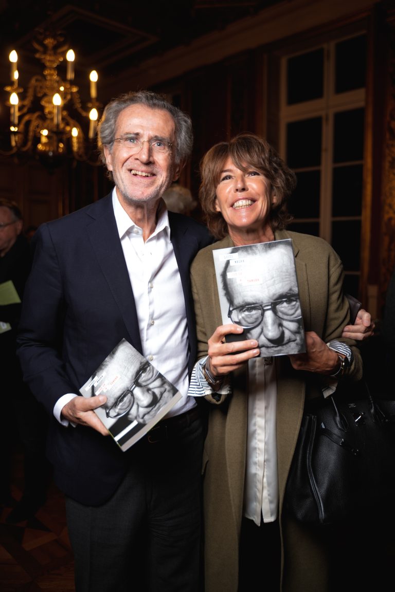  - Louis Nègre fait Chevalier des Arts et des Lettres par Jacques Toubon