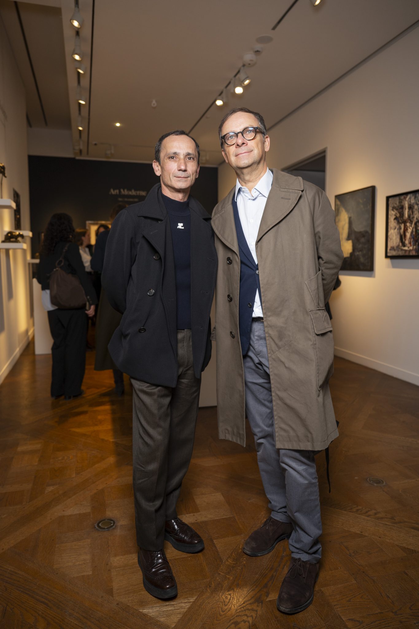  - Christie’s Paris Invites French Artist Stéphane Thidet to Take Over its Façade