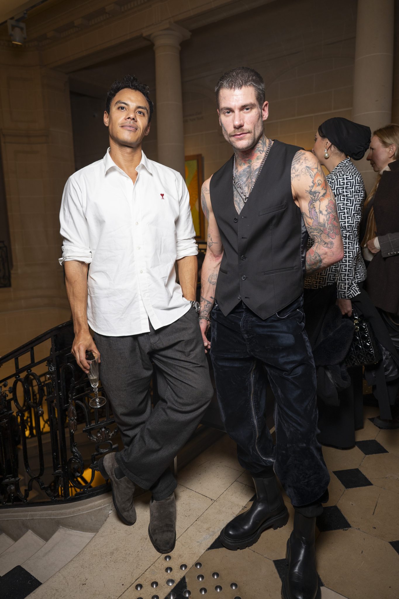  - Christie’s Paris Invites French Artist Stéphane Thidet to Take Over its Façade