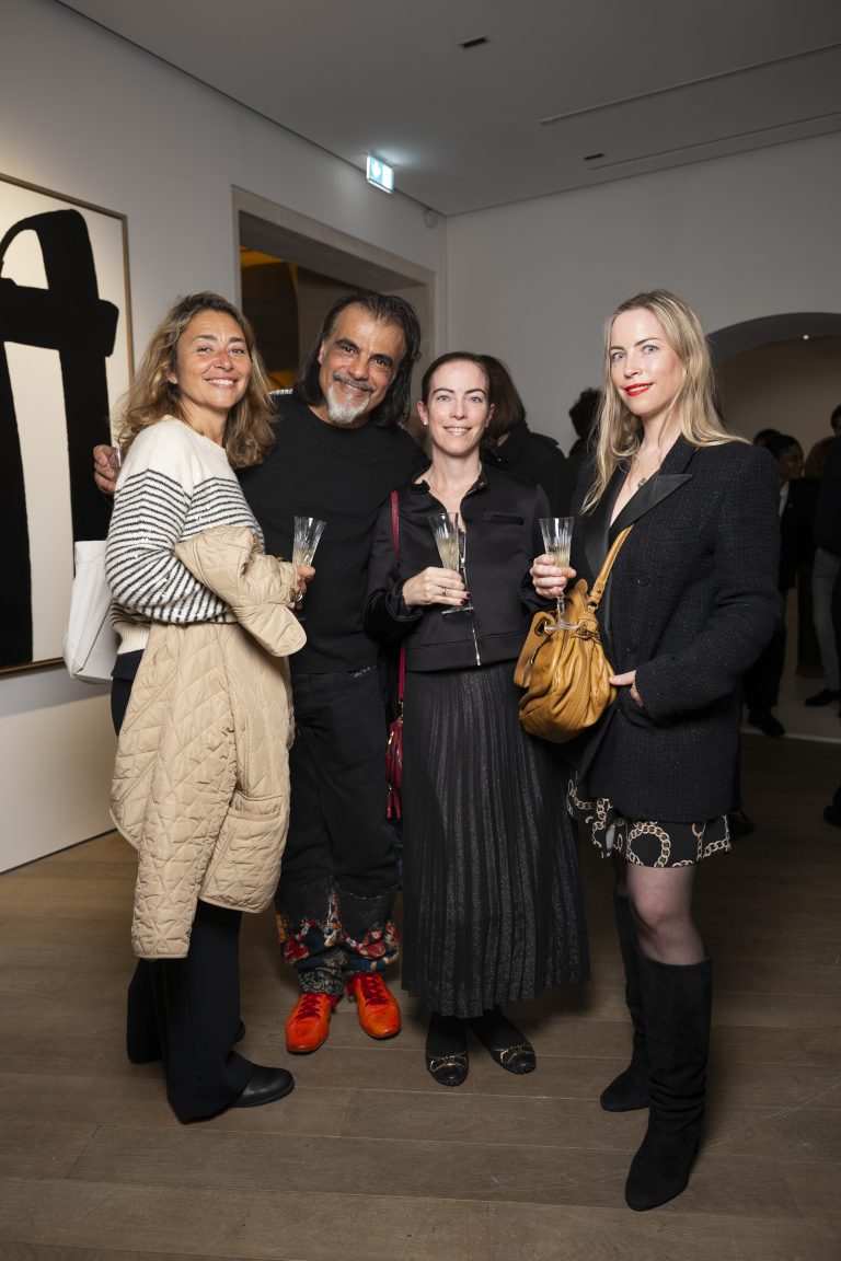  - Christie’s Paris confie sa façade à l’artiste Stéphane Thidet