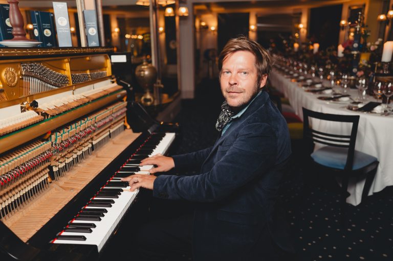  - Avec Petrossian et la Maison du Chocolat, un goût d’inédit traverse la Fashion Week