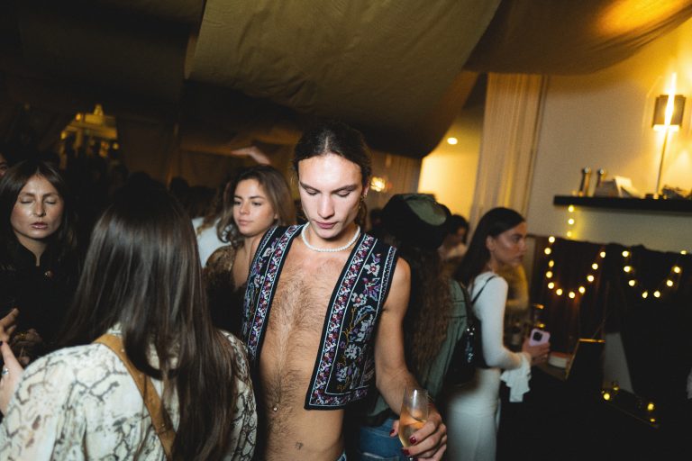  - ba&sh célèbre la Fashion week et ouvre son Studio 33