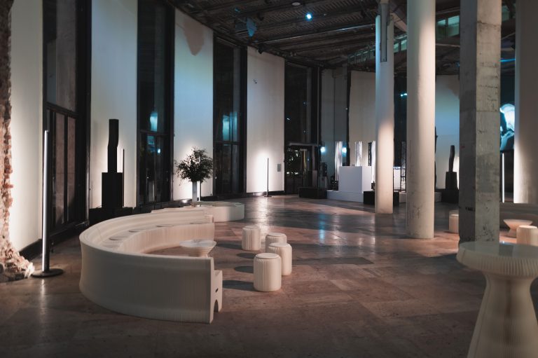 L’épopée olfactive de Francis Kurkdjian retracée au Palais de Tokyo