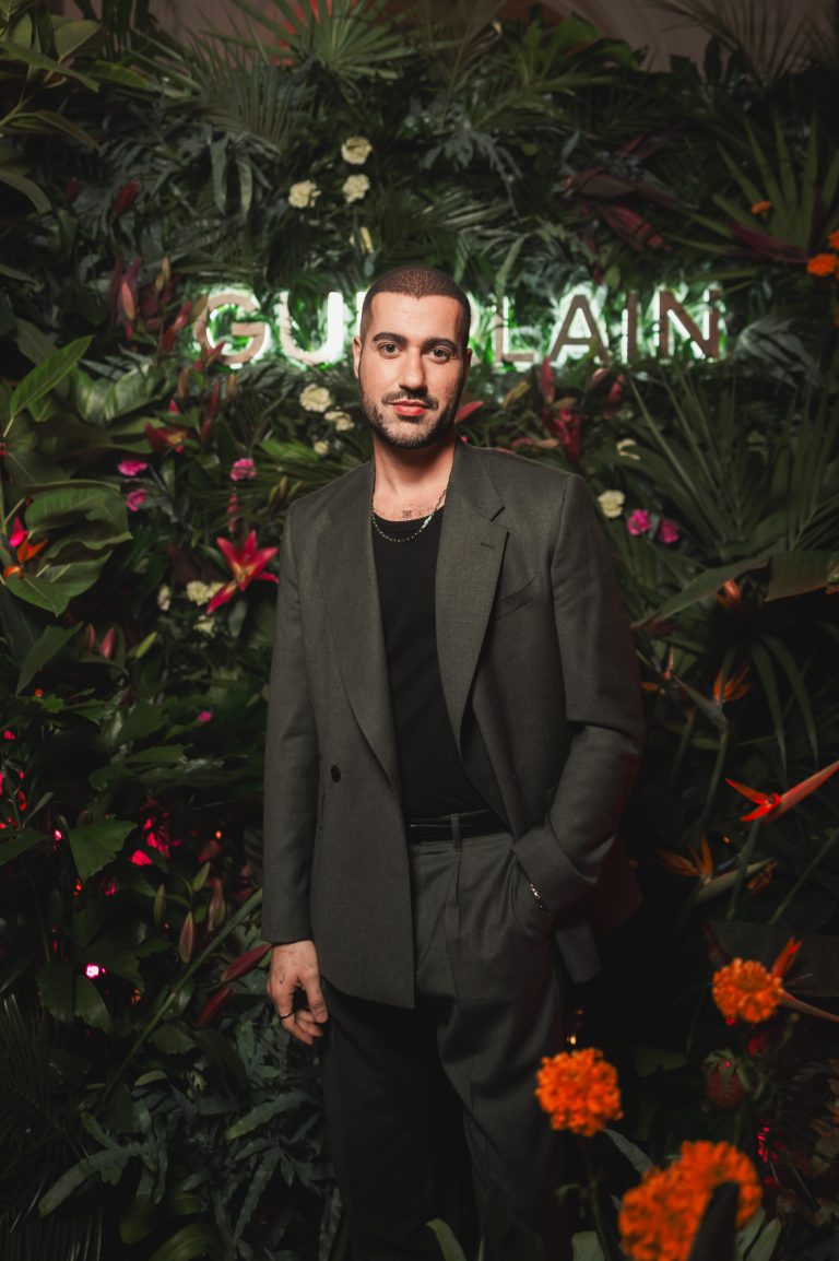  - Guerlain célèbre ses dernières créations dans une jungle vibrante