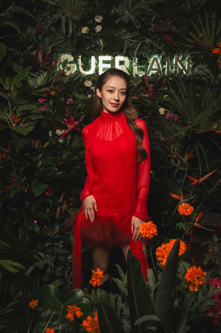  - Guerlain célèbre ses dernières créations dans une jungle vibrante