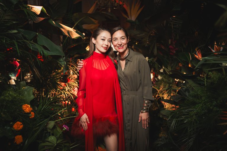  - Guerlain célèbre ses dernières créations dans une jungle vibrante