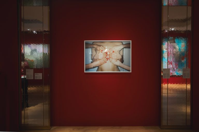 Un parfum d’amour chez Guerlain à l’occasion d’Art Basel Paris