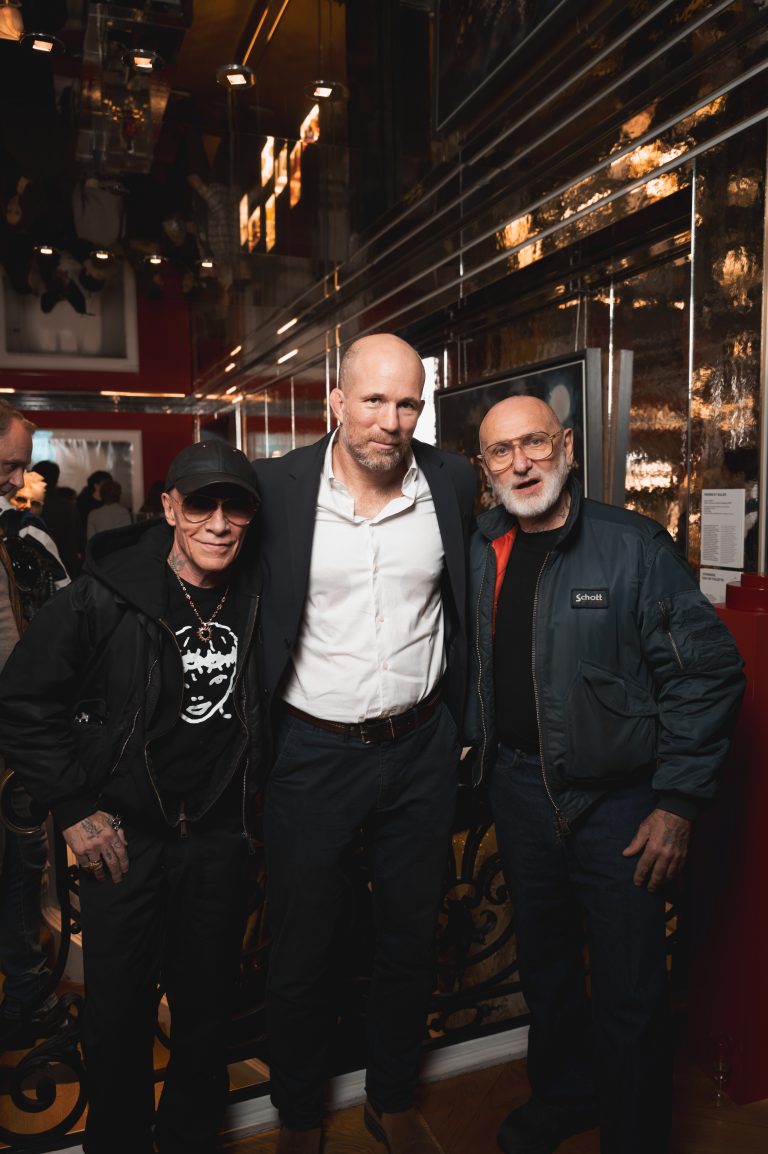  - Un parfum d’amour chez Guerlain à l’occasion d’Art Basel Paris