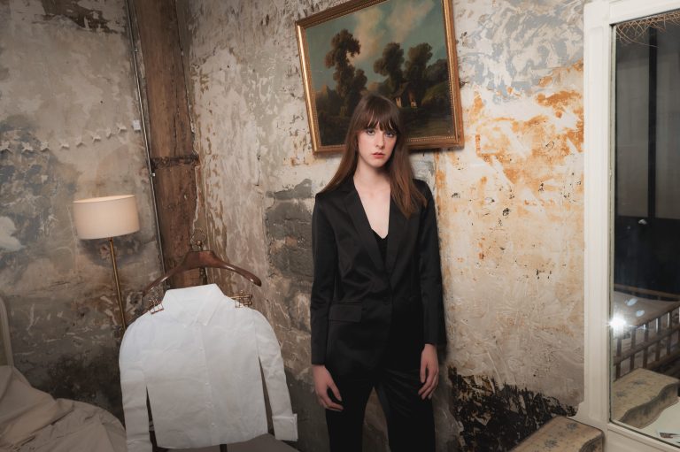  - Ines de la Fressange Paris célèbre ses 10 ans d’allure et de liberté