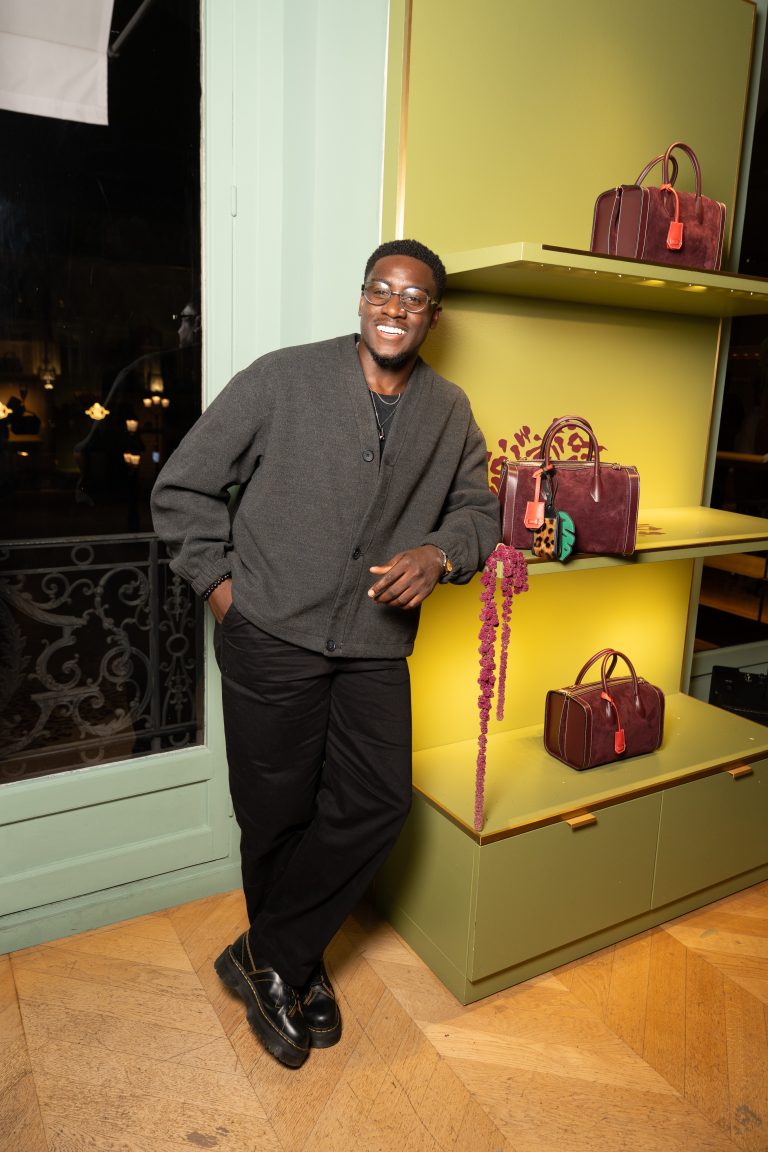  - La jungle Parisienne, terrain de prédilection pour Lancel