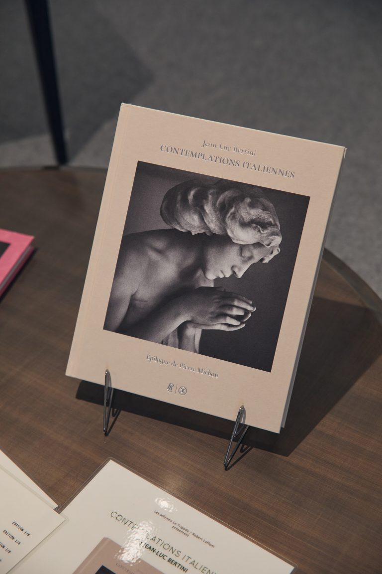 Moderne Art Fair, Place de la Concorde