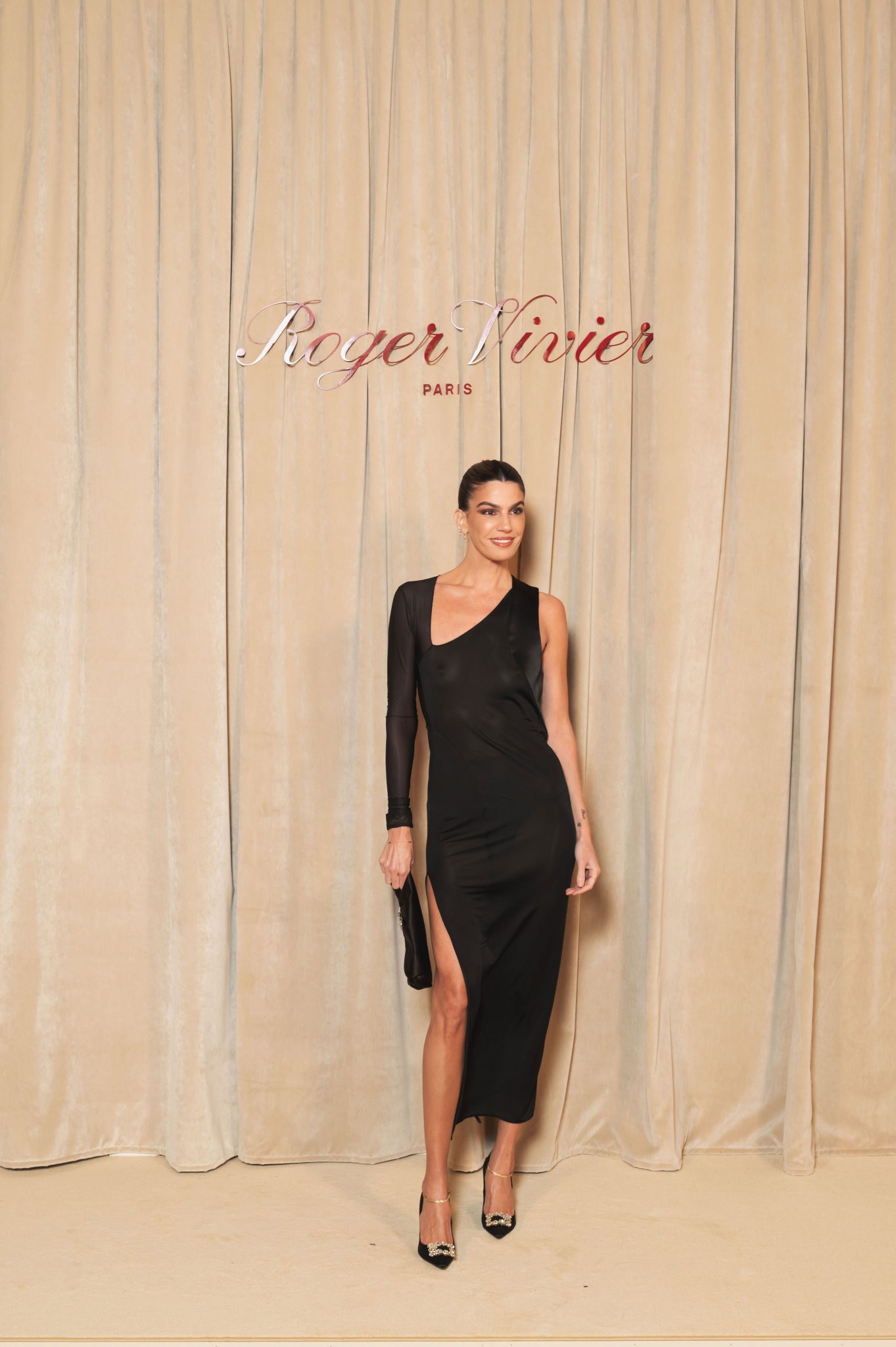  - Roger Vivier inaugure sa nouvelle ambassade parisienne
