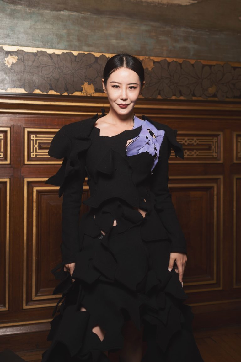  - Yohji Yamamoto illumine le noir de sa poésie et sa rigueur