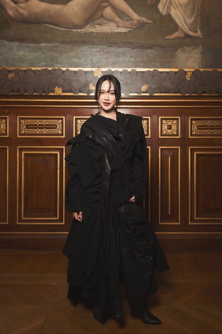  - Yohji Yamamoto illumine le noir de sa poésie et sa rigueur