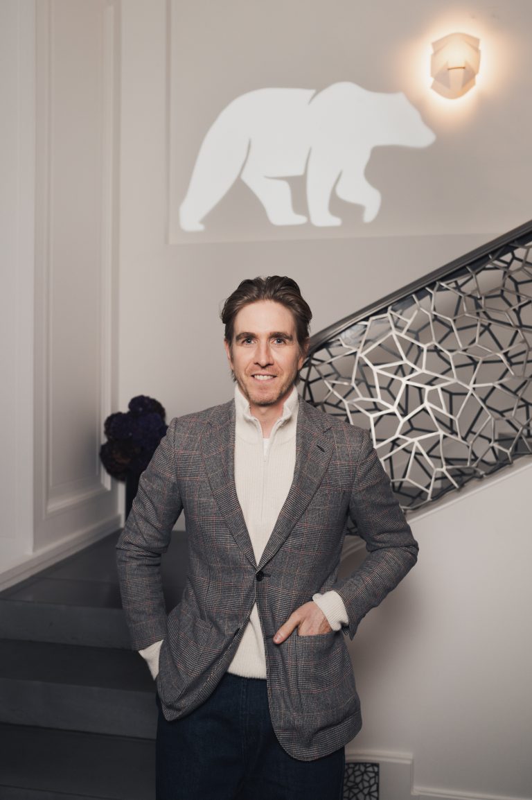  - Le saké Yukiguma mis en lumière chez Karl Lagerfeld