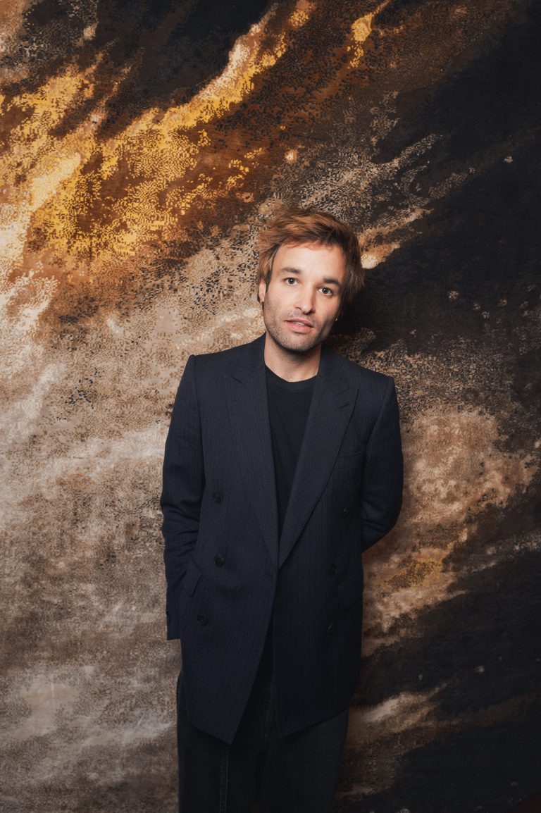 Le saké Yukiguma mis en lumière chez Karl Lagerfeld