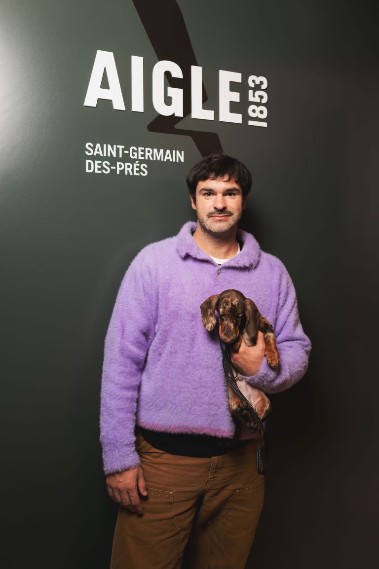  - Aigle dévoile sa collection chien dans sa boutique de Saint Germain des Prés rénovée