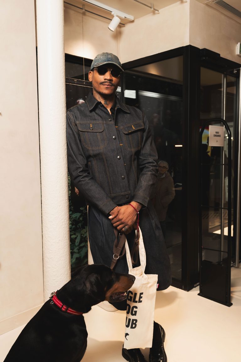  - Aigle dévoile sa collection chien dans sa boutique de Saint Germain des Prés rénovée