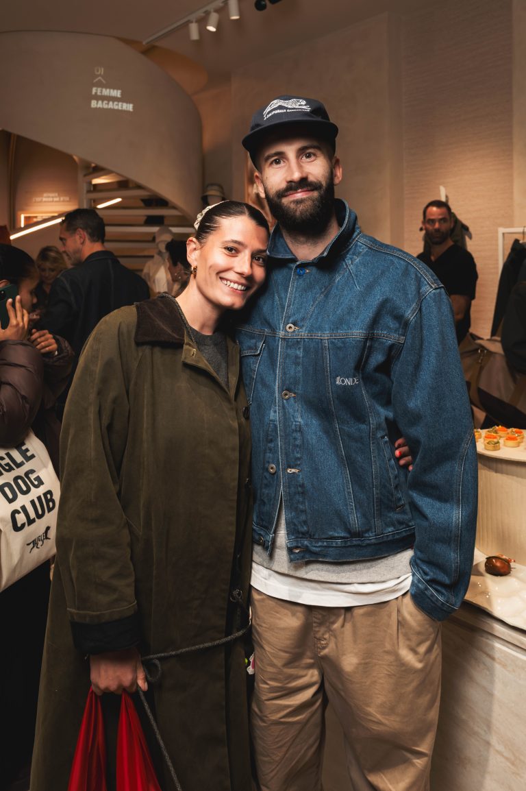  - Aigle dévoile sa collection chien dans sa boutique de Saint Germain des Prés rénovée