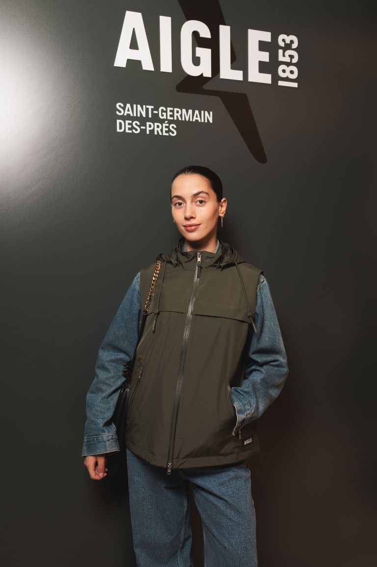  - Aigle dévoile sa collection chien dans sa boutique de Saint Germain des Prés rénovée