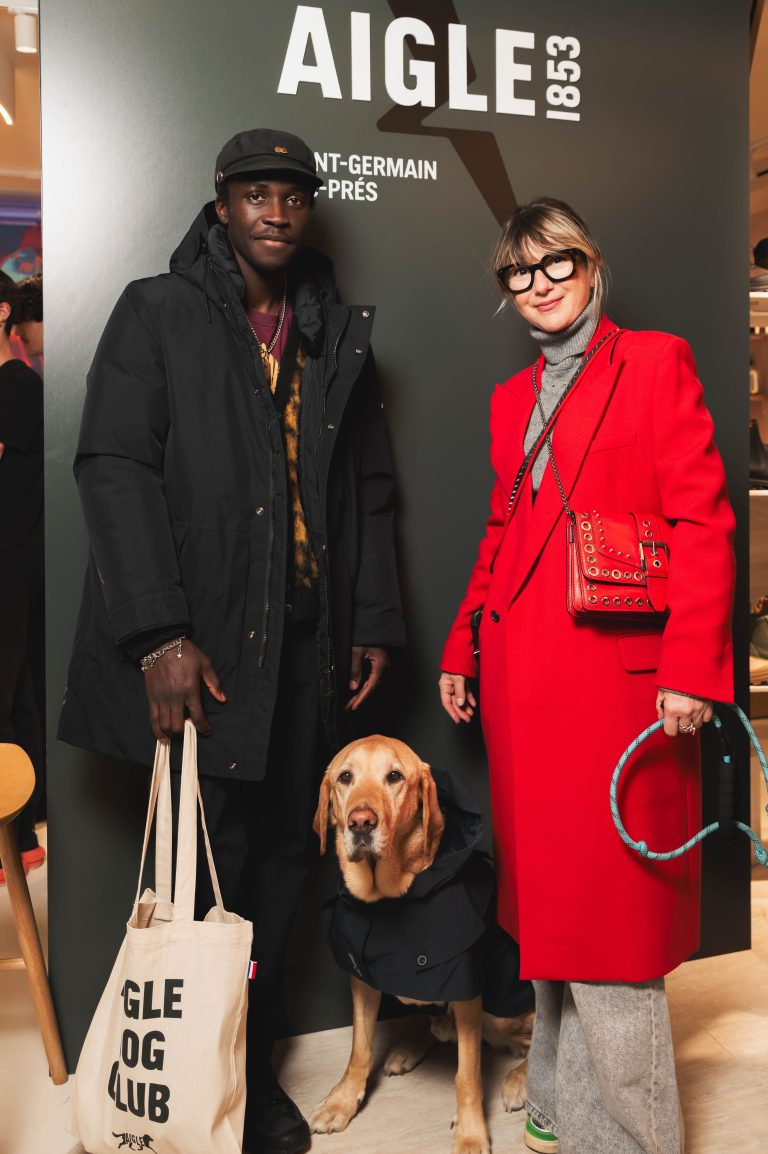  - Aigle dévoile sa collection chien dans sa boutique de Saint Germain des Prés rénovée
