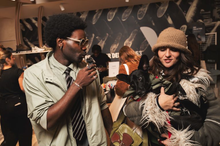  - Aigle dévoile sa collection chien dans sa boutique de Saint Germain des Prés rénovée
