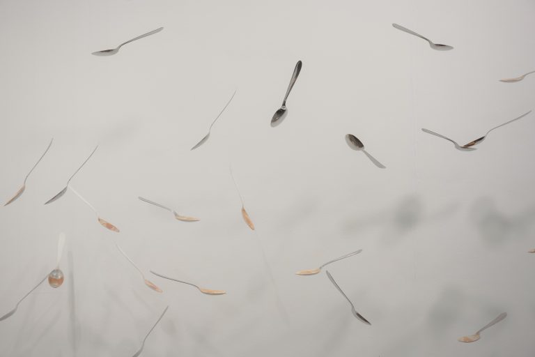 Artissima 2025: Torino celebra il contemporaneo tra gallerie e visioni globali