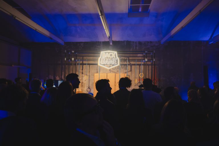 Reale Mutua e Jury Chechi lanciano Back in the Game con un cocktail milanese