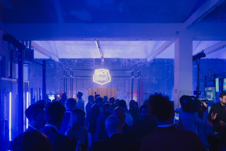 Reale Mutua e Jury Chechi lanciano Back in the Game con un cocktail milanese