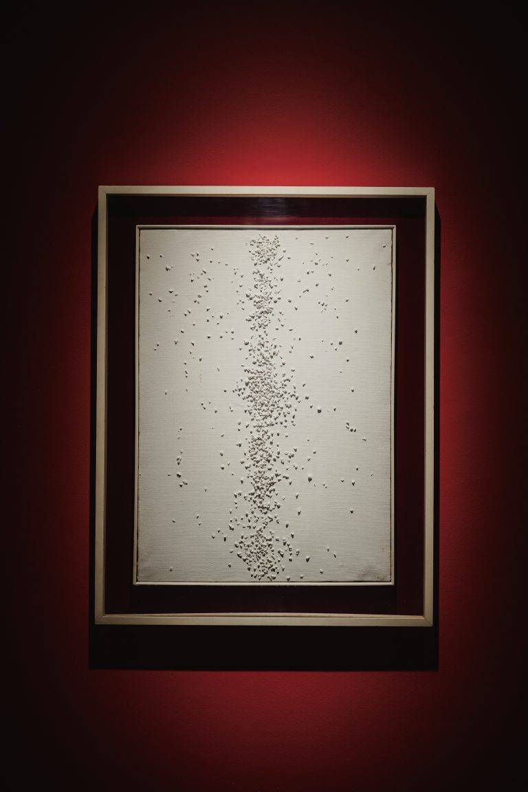 Alla Galleria Bkv, Strozzi e Manzoni s’incontrano: barocco e concettuale in collisione