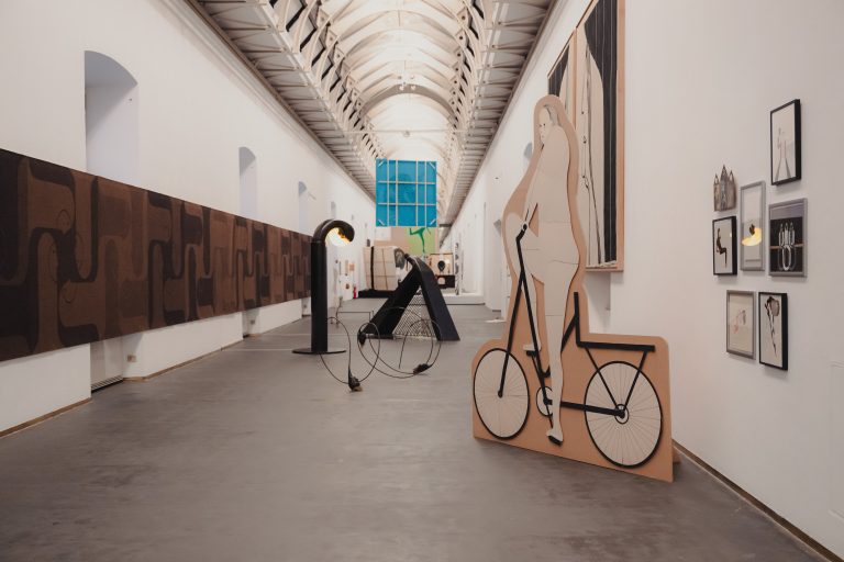 Domani torno: Enrico David riscrive se stesso al Castello di Rivoli