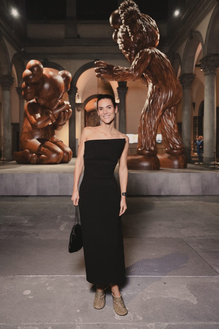  - KAWS invade Palazzo Strozzi con THE MESSAGE: dialogo tra Rinascimento e pop