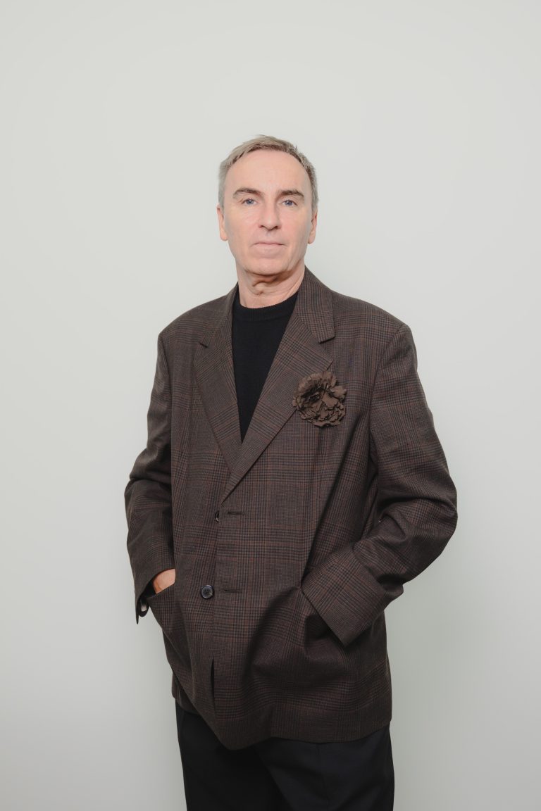  - Paris Internationale 2025: dieci anni di arte libera e senza gerarchie