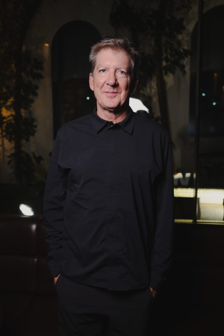  - Salomon fait ses premiers pas à Art Basel Paris avec Sensorial Terrains