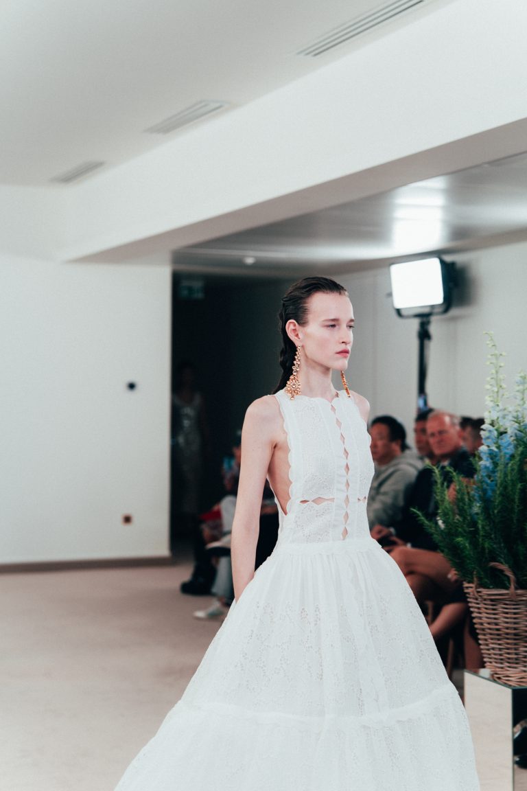 L’amplitude printanière de Giambattista Valli