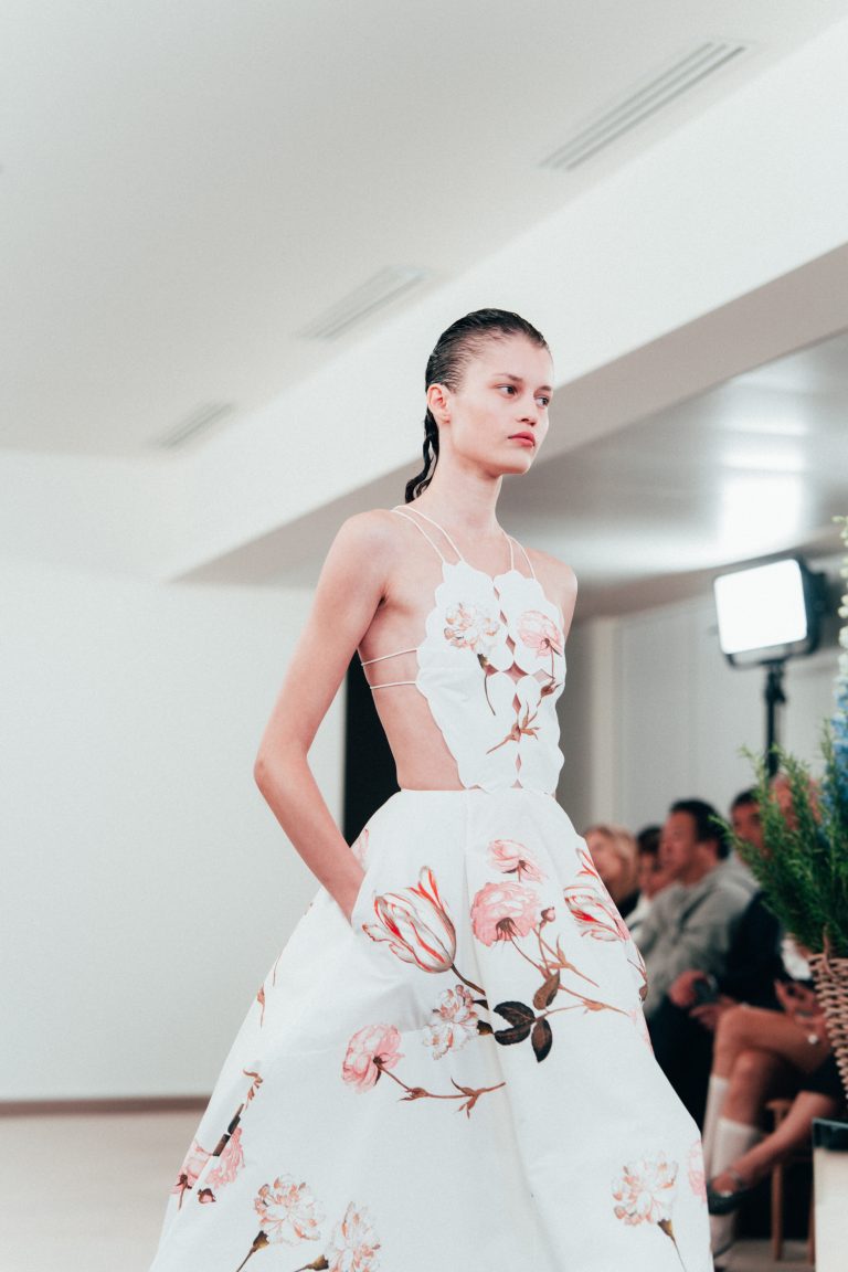 L’amplitude printanière de Giambattista Valli