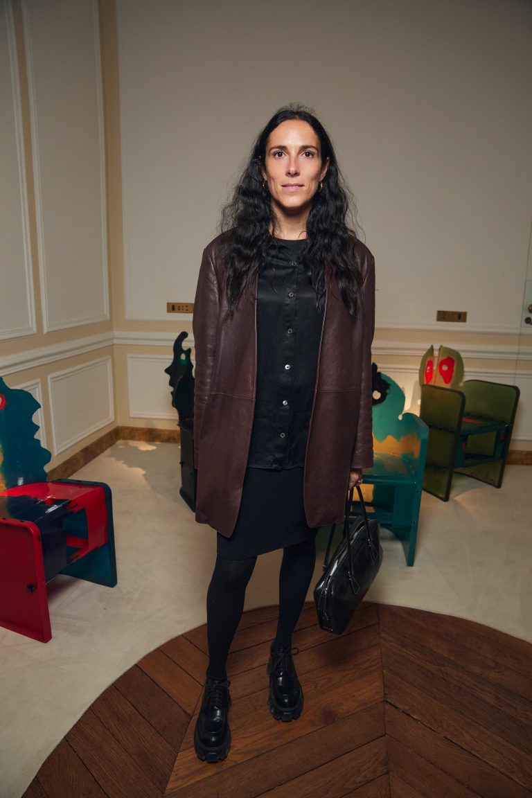  - Downtown+ poursuit la désacralisation du trône avec une nouvelle exposition