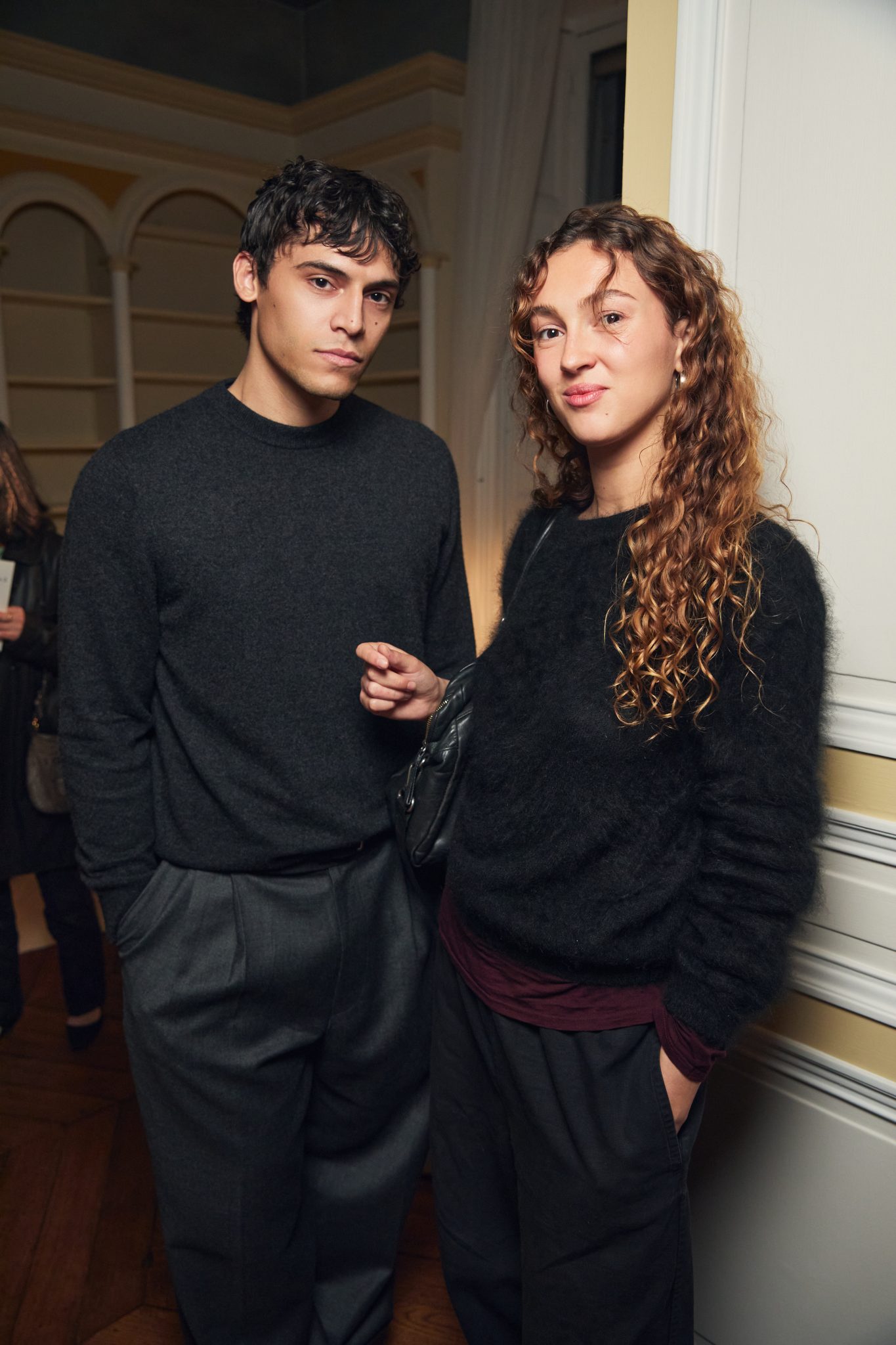  - Downtown+ poursuit la désacralisation du trône avec une nouvelle exposition