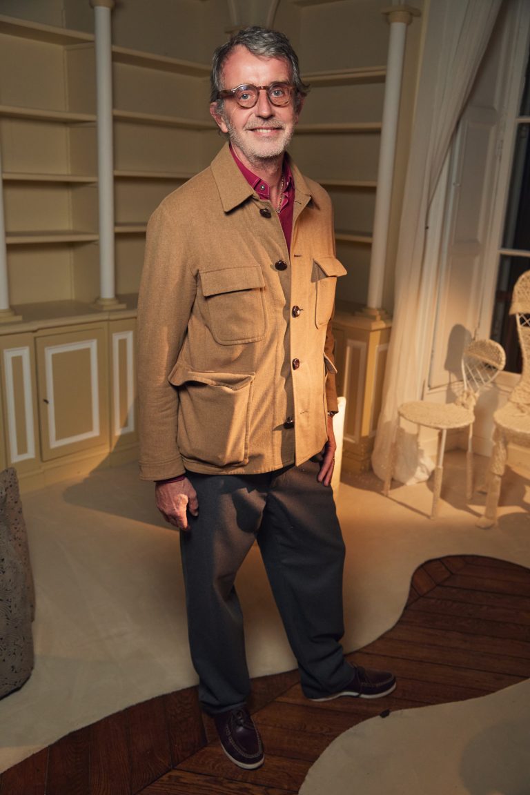  - Downtown+ poursuit la désacralisation du trône avec une nouvelle exposition