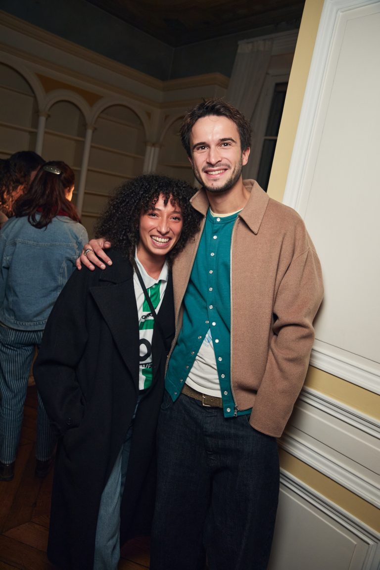  - Downtown+ poursuit la désacralisation du trône avec une nouvelle exposition