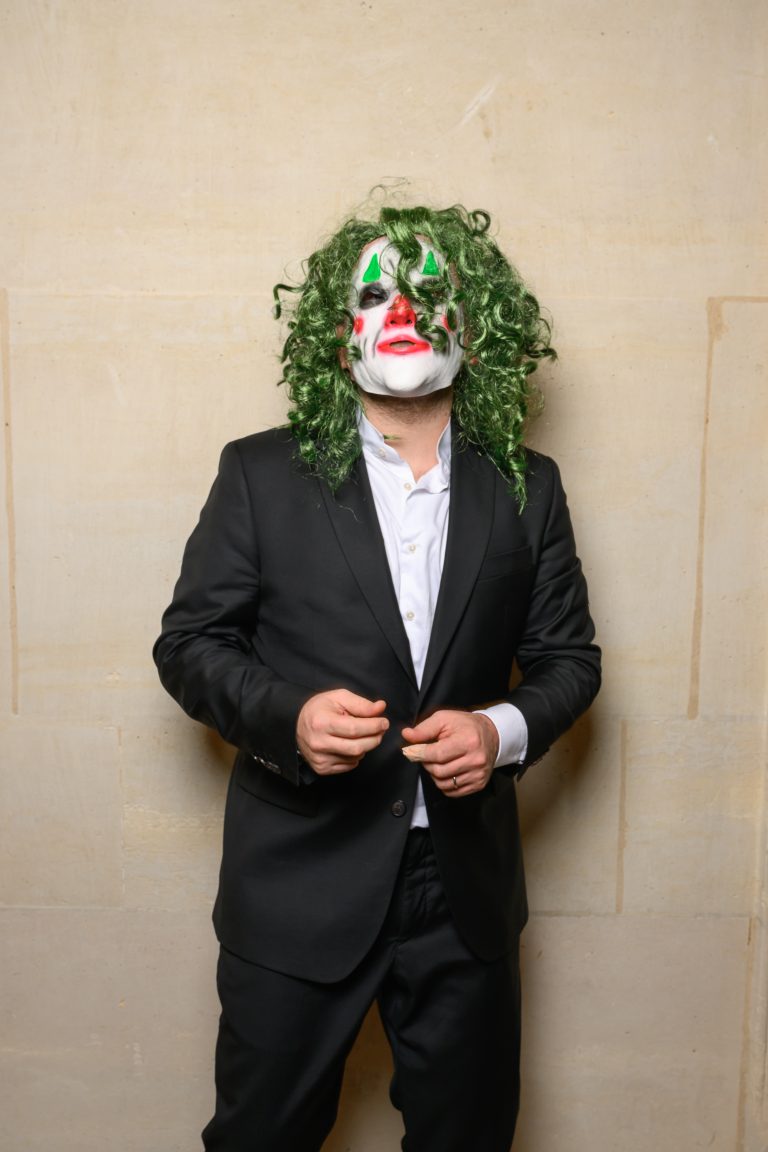  - L’Entropiste and Oniriq Magazine Reinvent Halloween with “Le Bal du Chaos”