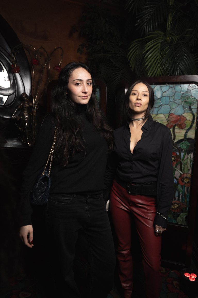  - Reformation célèbre l’ouverture de sa première boutique française chez Maxim’s