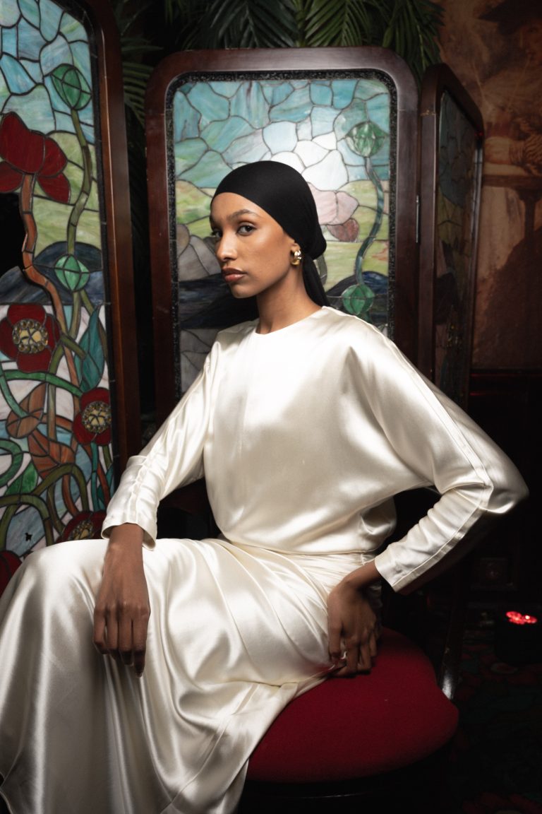  - Reformation célèbre l’ouverture de sa première boutique française chez Maxim’s