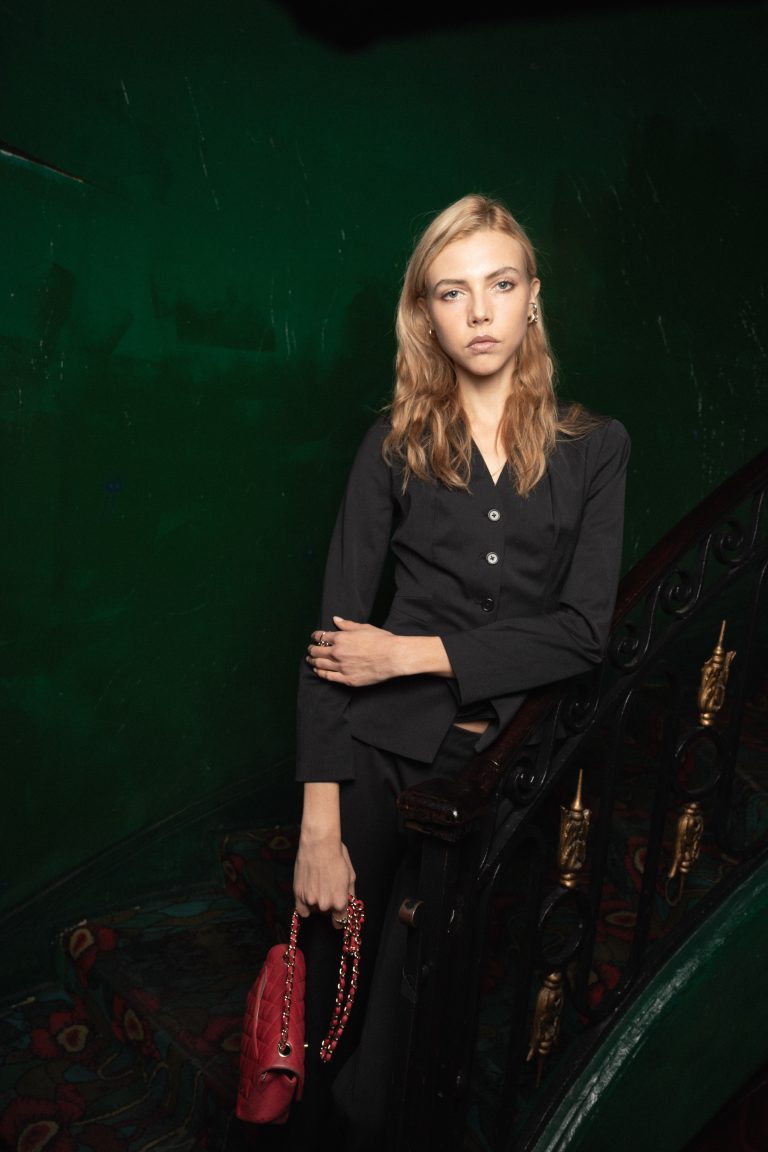  - Reformation célèbre l’ouverture de sa première boutique française chez Maxim’s