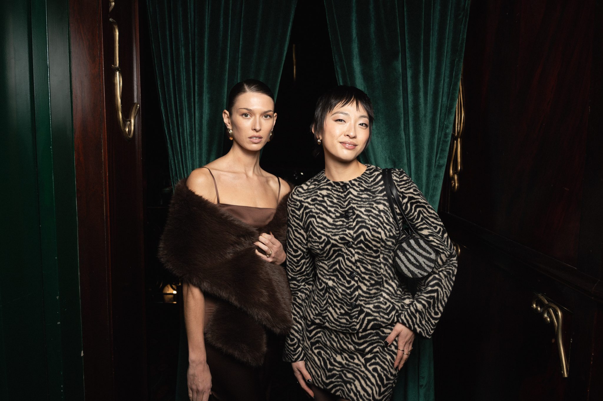  - Reformation célèbre l’ouverture de sa première boutique française chez Maxim’s