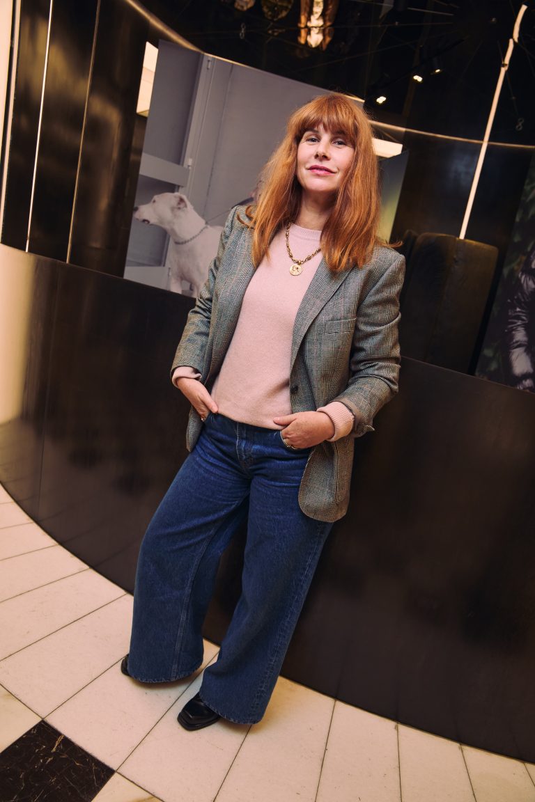  - Moncler et l’Ecal réchauffent les Champs Elysées à l’occasion de Paris Photo avec l’exposition Warmer Visions