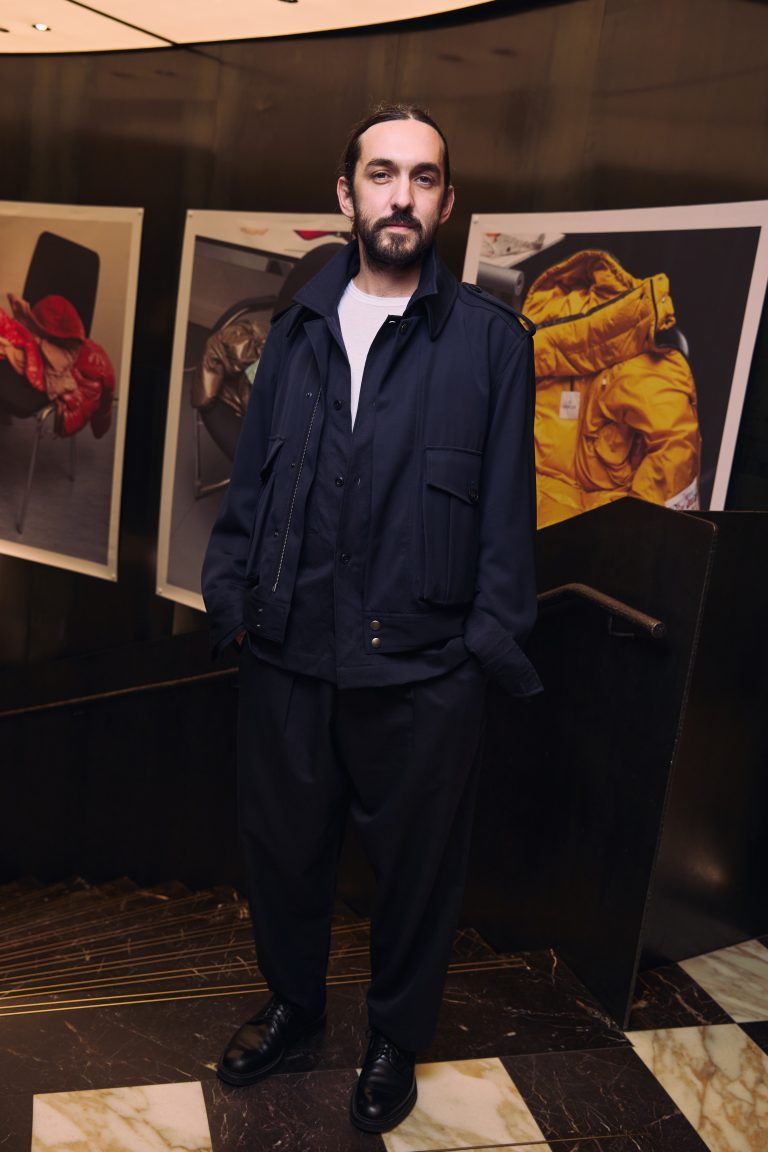  - Moncler et l’Ecal réchauffent les Champs Elysées à l’occasion de Paris Photo avec l’exposition Warmer Visions