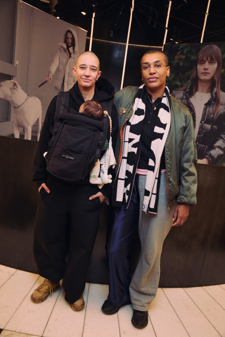  - Moncler et l’Ecal réchauffent les Champs Elysées à l’occasion de Paris Photo avec l’exposition Warmer Visions